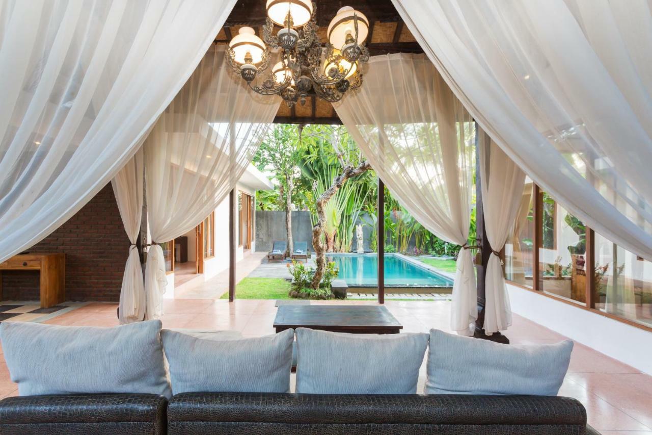 Anyar Sari Villa Dalung  Buitenkant foto